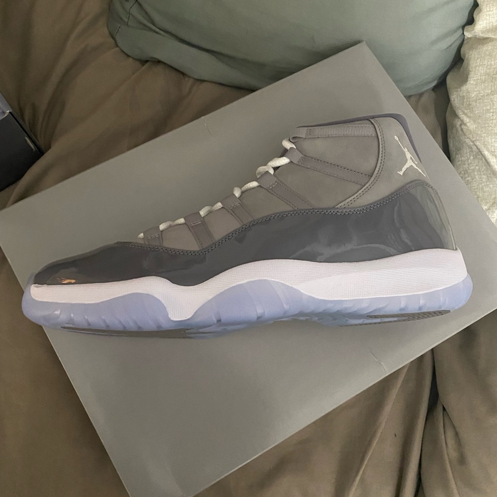 Air Jordan 11 Retro Cool Grey Size 13